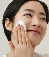 Rich Moist Foaming Cleanser