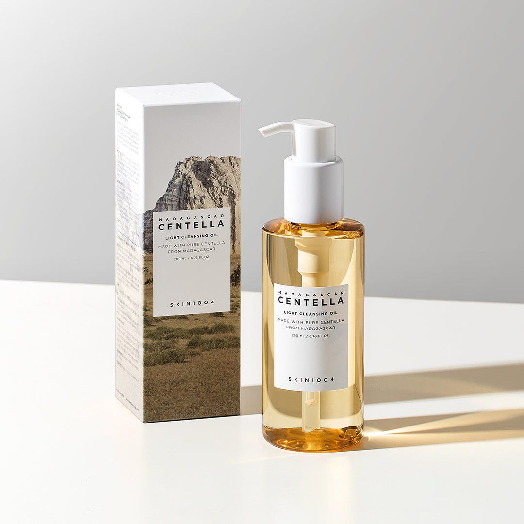 SKIN1004 Madagascar Centella Light Cleansing Oil 200ml bottle with packaging box
